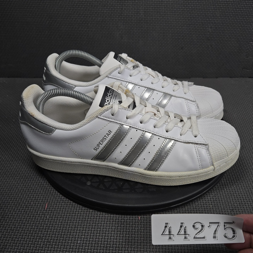 Adidas Superstar Shoes Womens Size 10 White Silver Leather Sneakers AQ3091